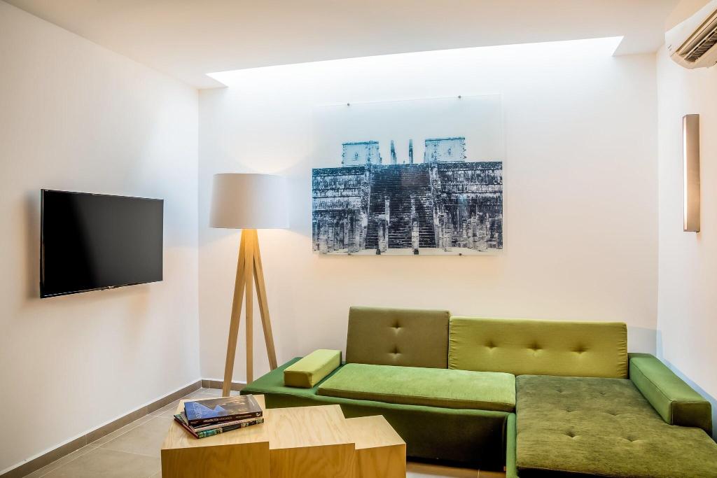 Fiesta Inn Playa del Carmen