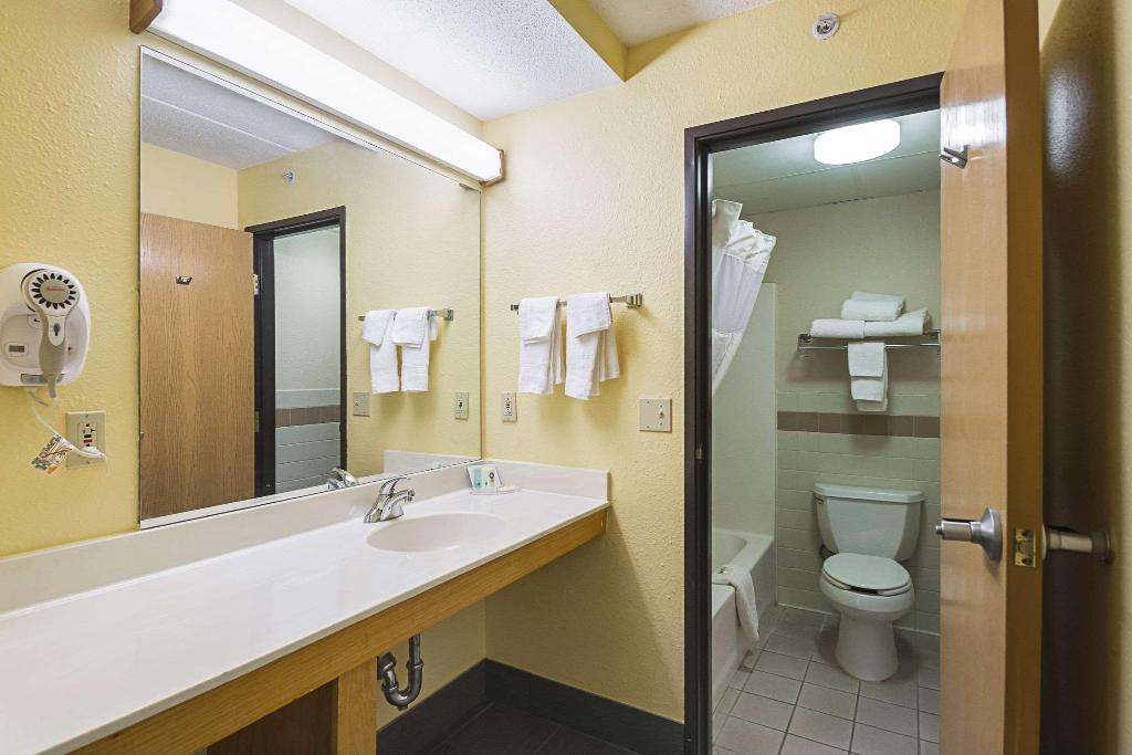 Quality Inn & Suites Harrington - Milford