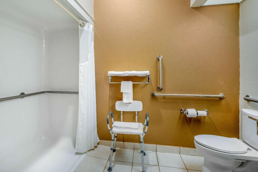 Quality Inn & Suites Jefferson City