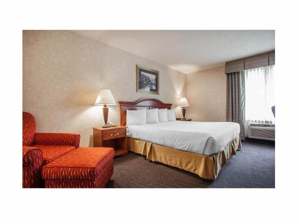Quality Inn Edison - New Brunswick