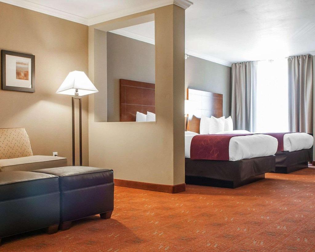 Comfort Suites Farmington