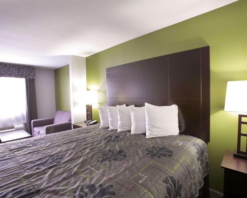 Scottish Inns Austin