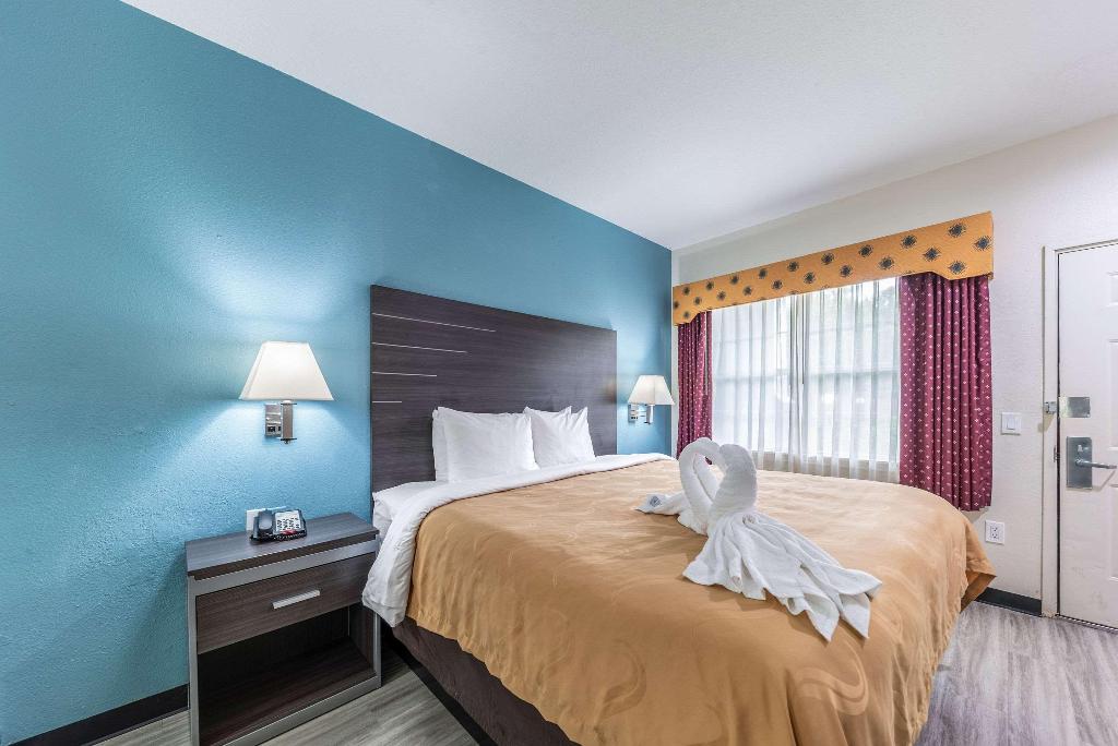 Quality Inn & Suites Canton Canton area