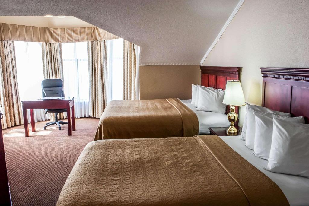 Quality Inn & Suites Fife Seattle