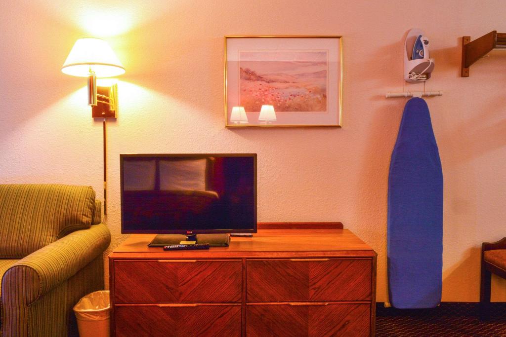 Econo Lodge Burr Ridge