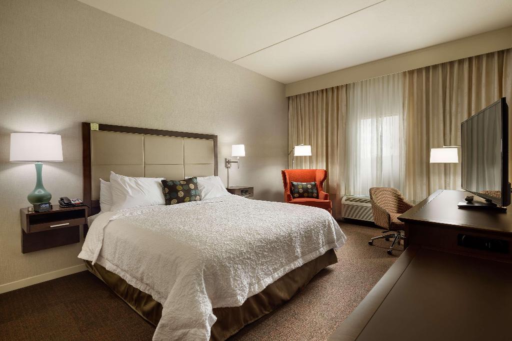 Hampton Inn Morristown, I-81