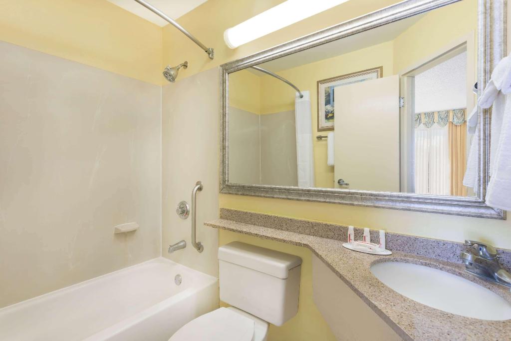 Baymont by Wyndham Savannah Midtown