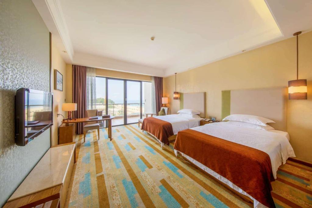 Days Hotel Suites Yangjiang