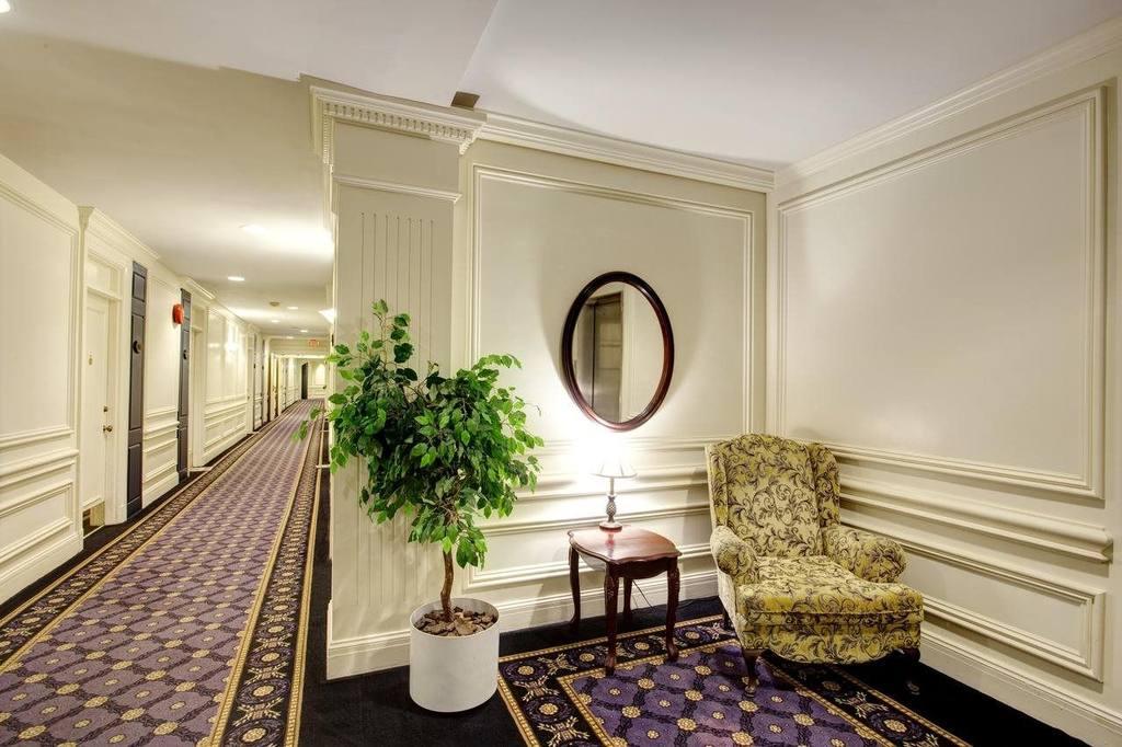 hotel-thumb