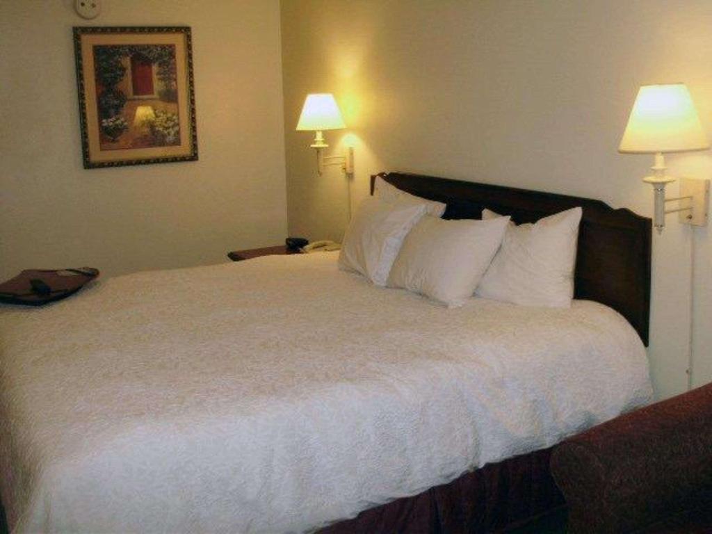 Quality Inn & Suites Searcy I-57