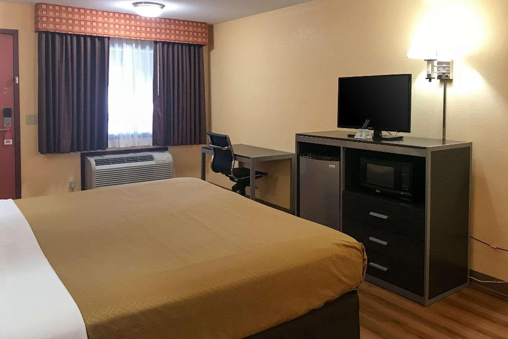 Econo Lodge Norman Area