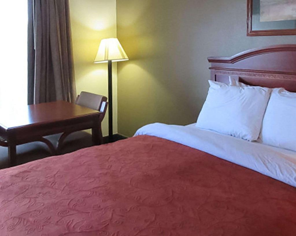 Rodeway Inn Walterboro I-95