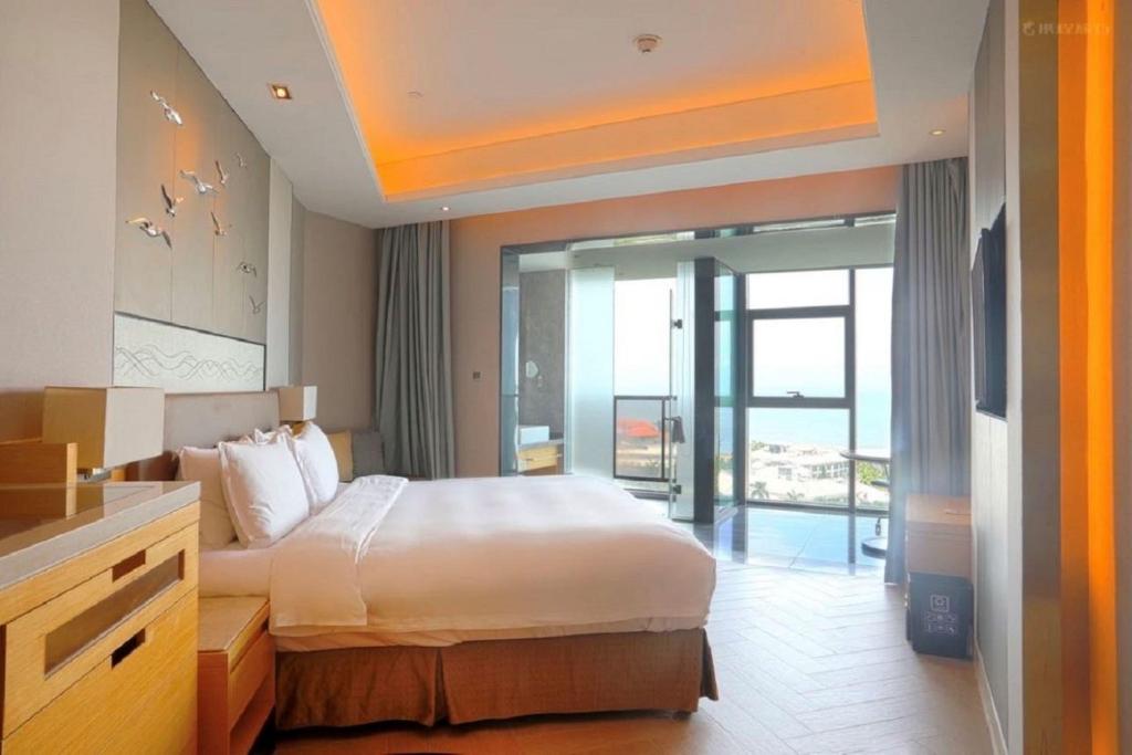 Holiday Inn Haikou West Coast