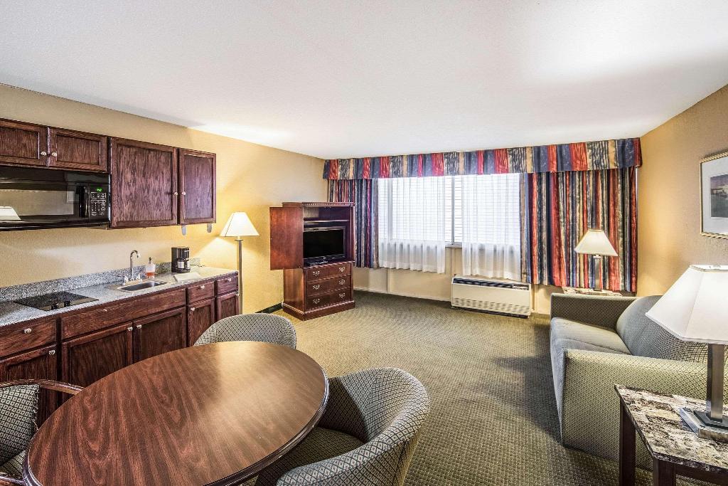 Suburban Extended Stay Hotel Fort Wayne