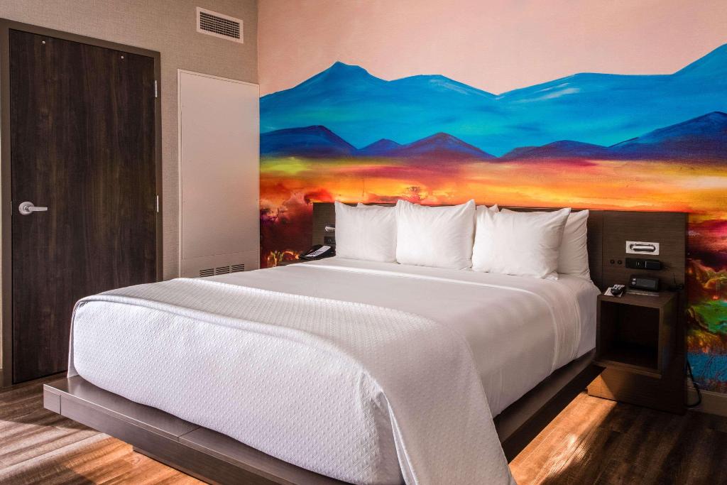 Cambria Hotel McAllen Convention Center
