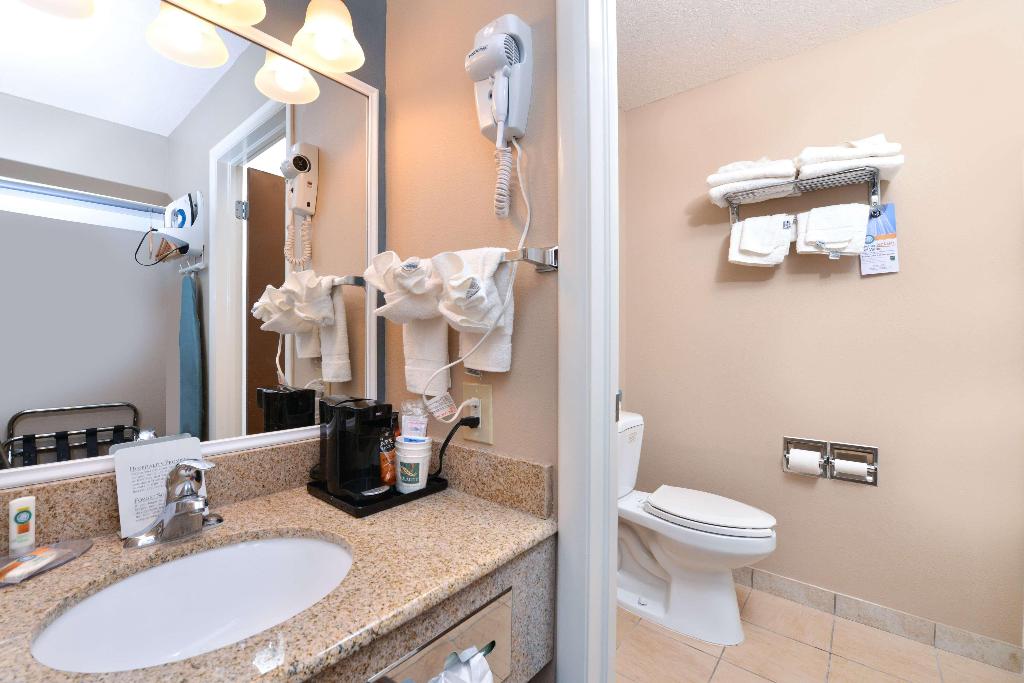 Wingate by Wyndham Beaver I-15
