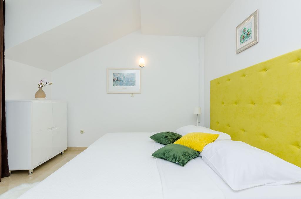 Apartments Sandito