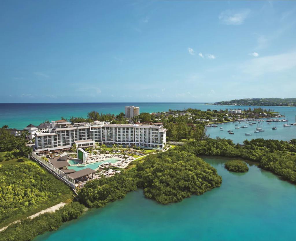 hotel-thumb