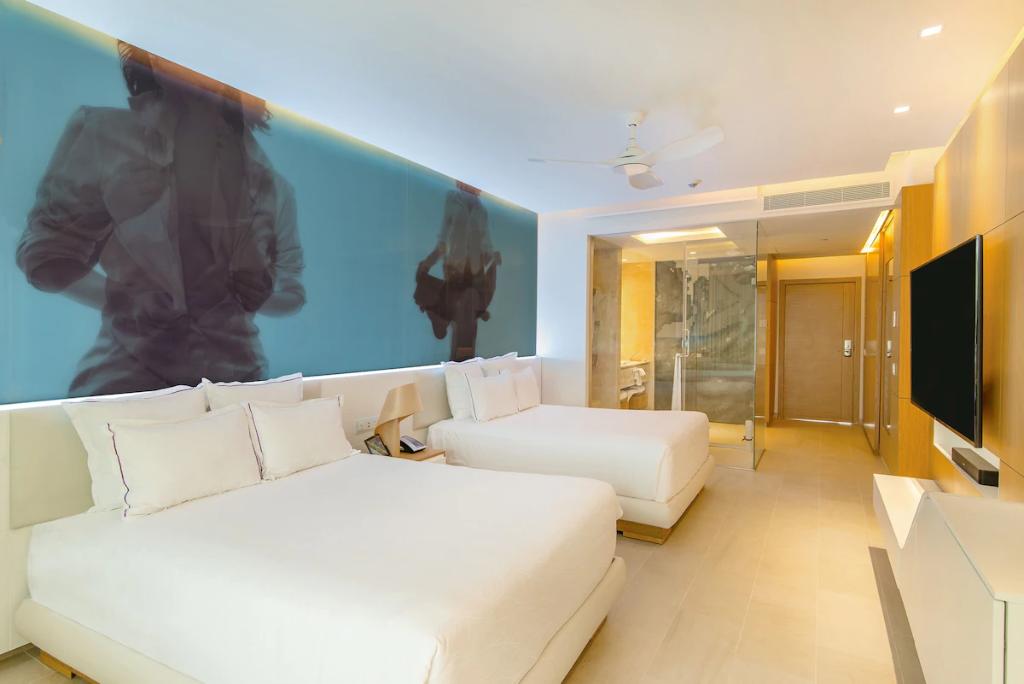 hotel-thumb