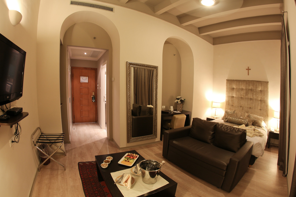 Notredame Guest House