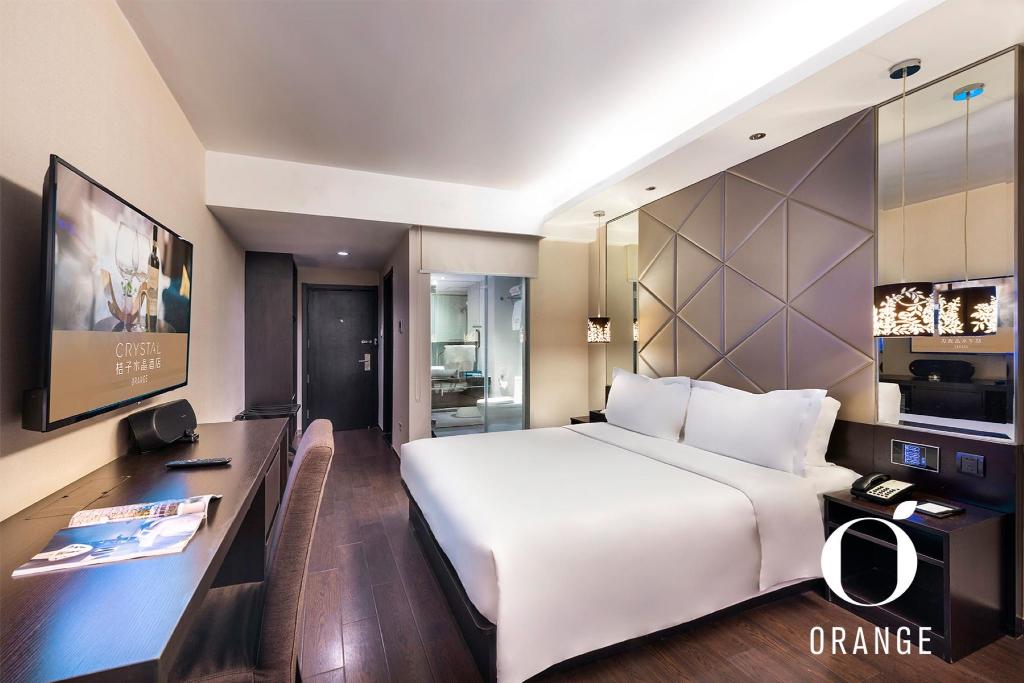 Orange Hotel (Qingdao May 4th Square)