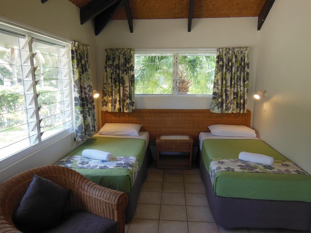 Lagoon Breeze Villas