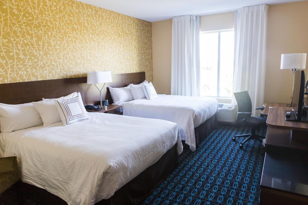 Fairfield Inn & Suites Cambridge
