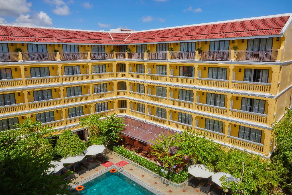 hotel-thumb