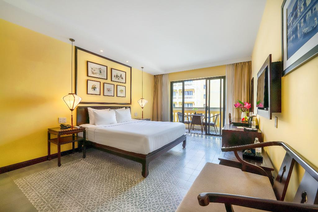 hotel-thumb