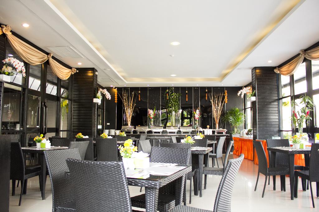 Golden Tulip Essential Pattaya Hotel - Restaurant