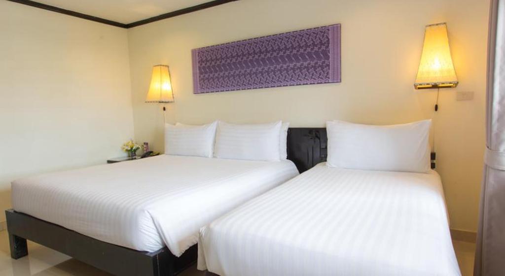 Golden Tulip Essential Pattaya Hotel