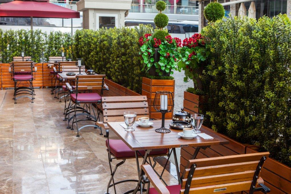 Ferman Hilal Hotel - Terrace