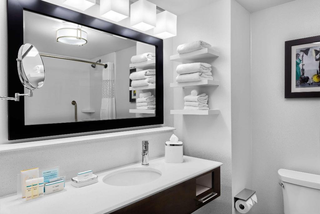 Hampton Inn & Suites Los Angeles/Hollywood