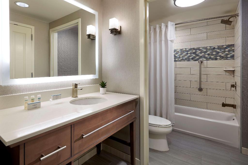 Homewood Suites LAX Redondo Beach