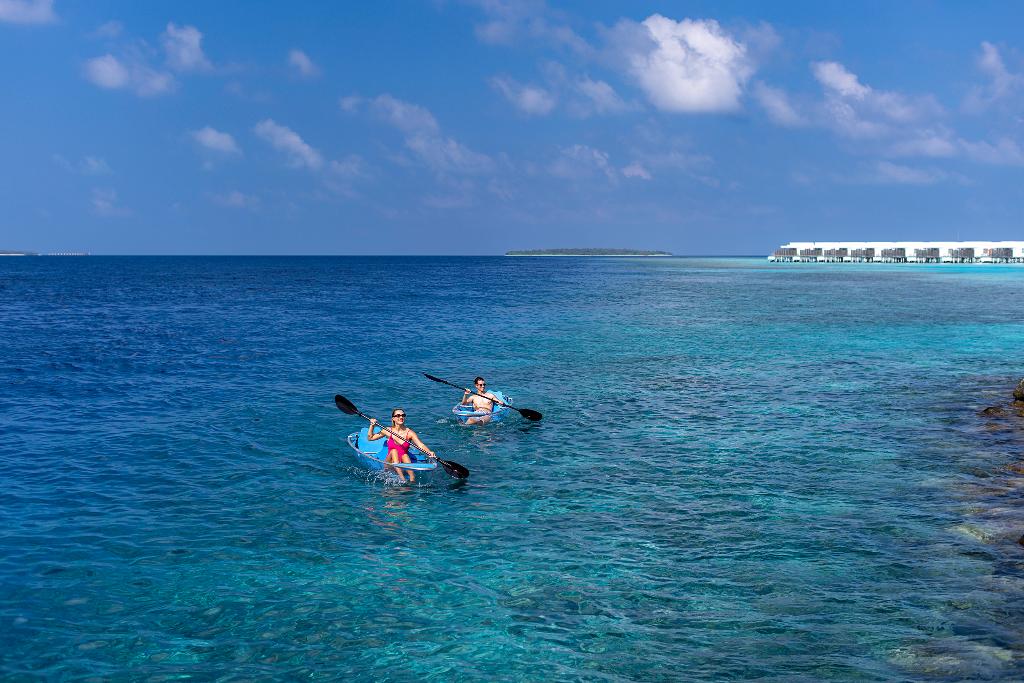 Hotel Dhigali Maldives - A Premium All-Inclusive Resort, Malediven, Dhigali Island. Großes 2