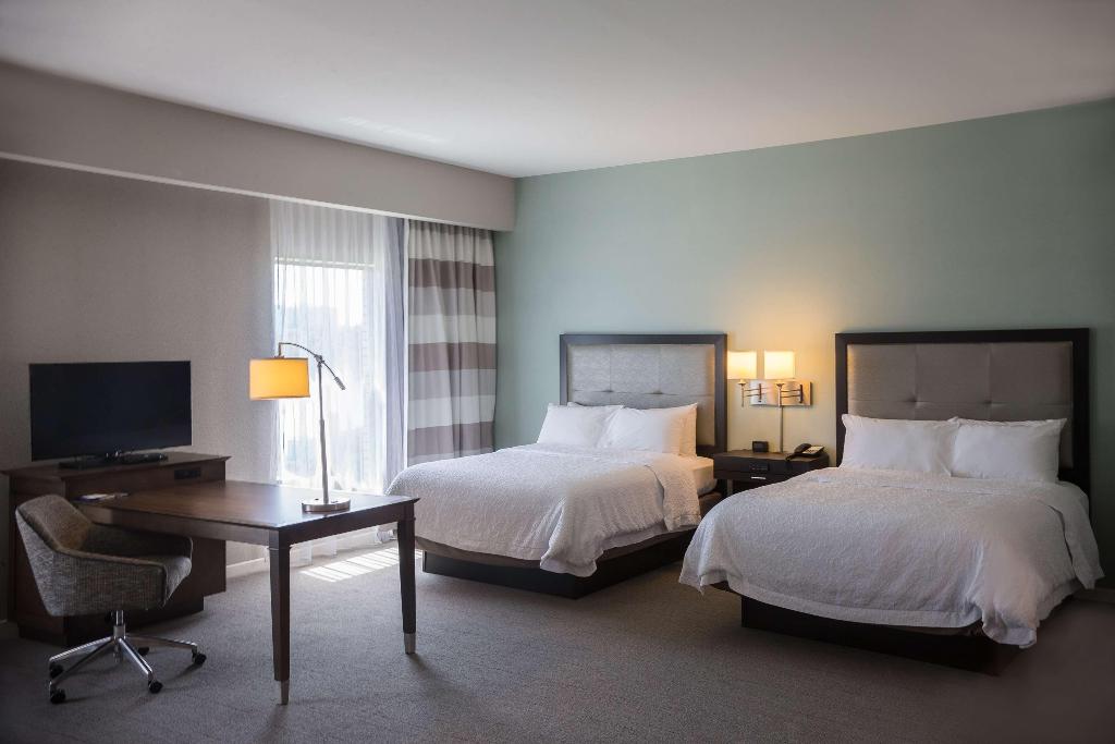 Hampton Inn & Suites Charlotte Ballantyne