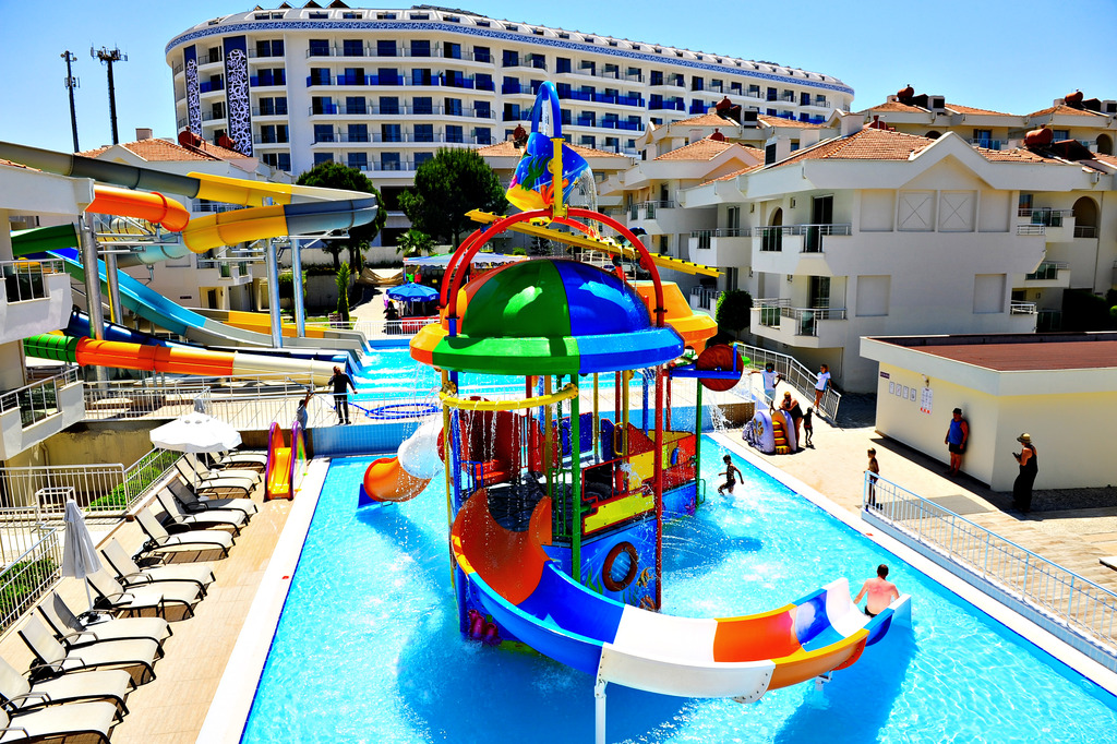 Dream Family Club 4*
