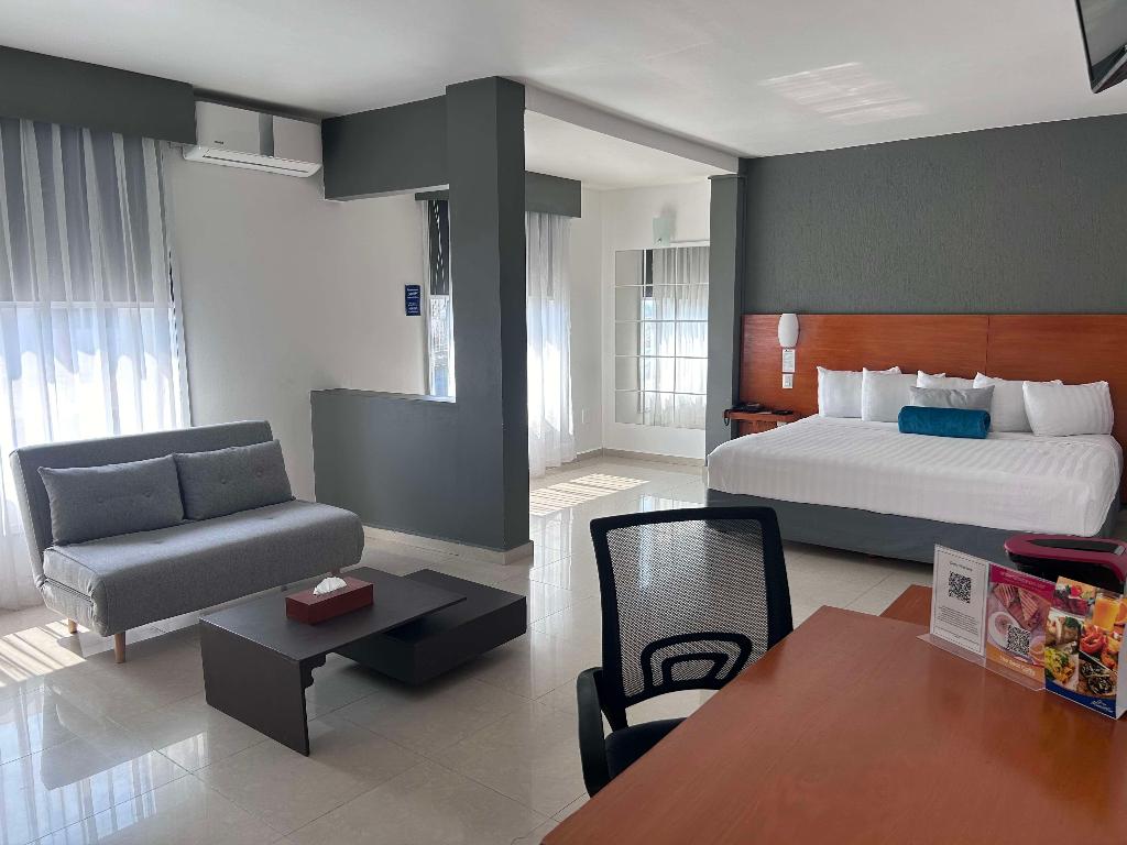 Days Inn by Wyndham Minatitlan