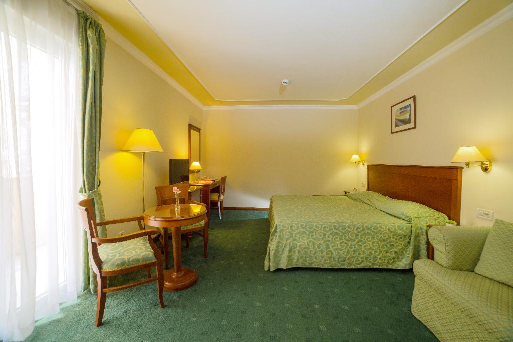 Hotel Amadria Park Hotel Continental, Kroatien, Opatija. Großes 8