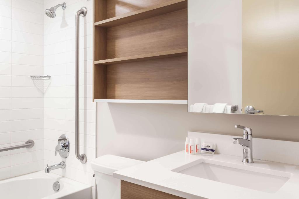 Microtel Inn & Suites Casselman