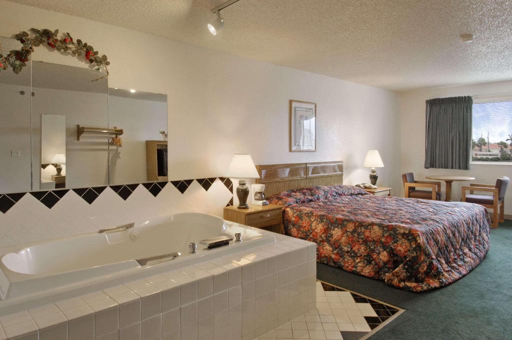 Super 8 Aransas Pass