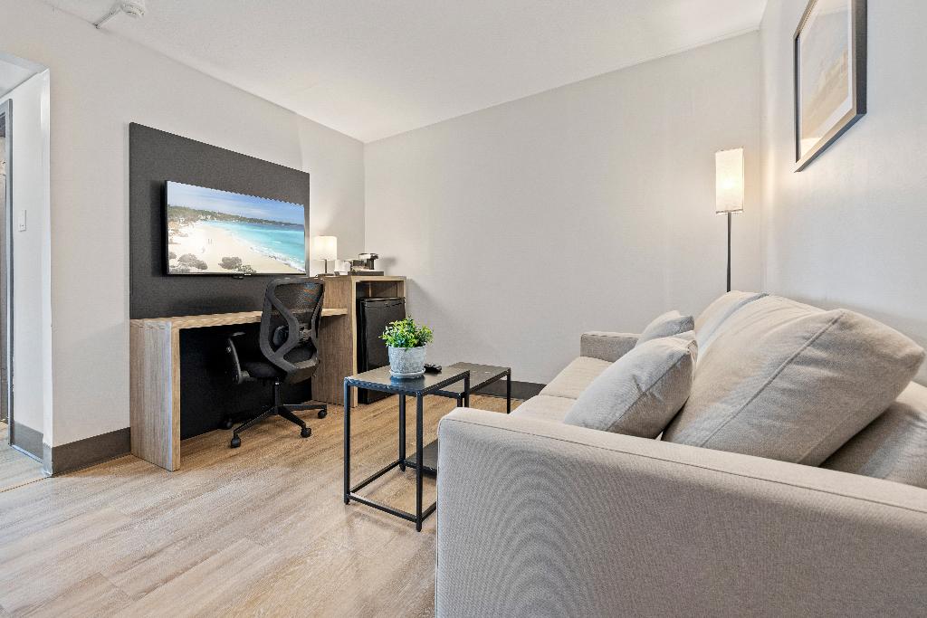 Ramada by Wyndham Jordan/Beacon Harbourside Resort photo 12