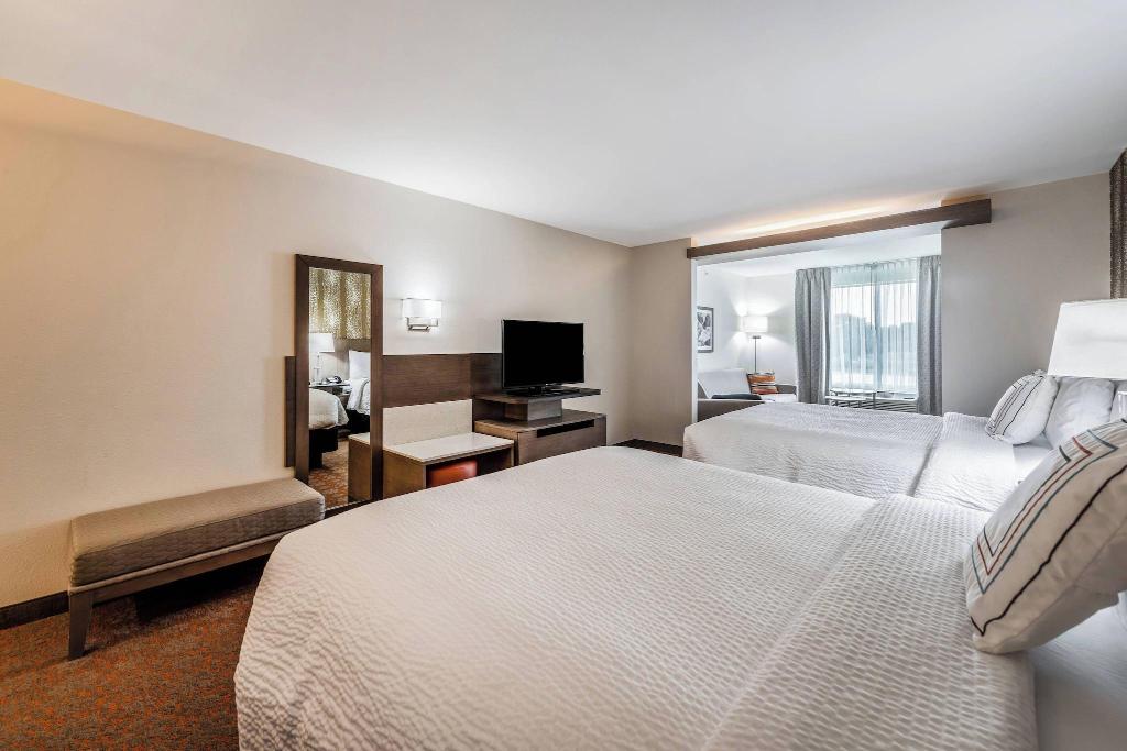 Fairfield Inn & Suites St. Joseph Stevensville