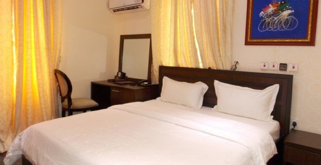 Kapino Suite