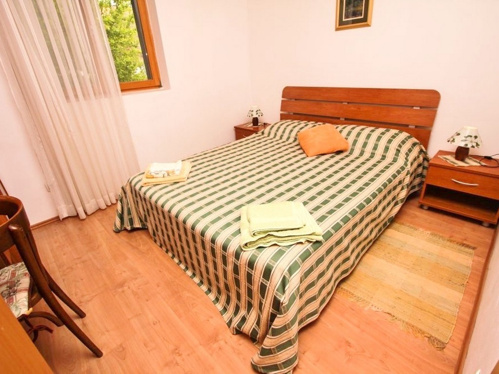 Apartments Irena