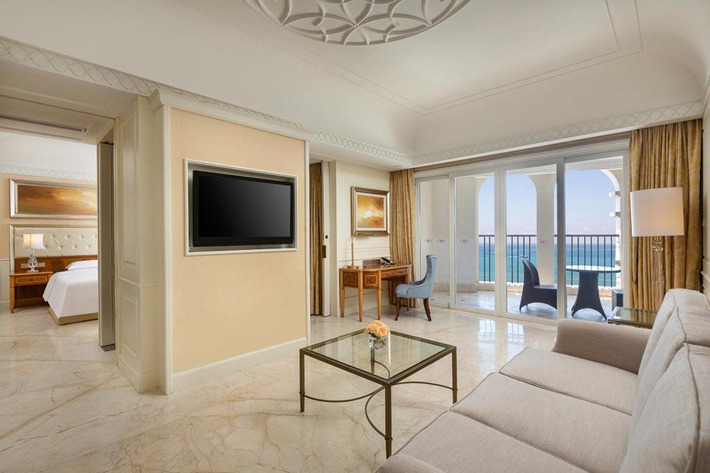 Crowne Plaza Resort Sanya Bay