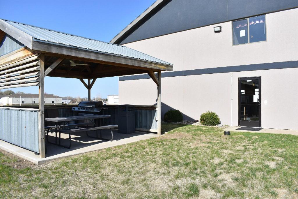 Heartland Hotel And Suites