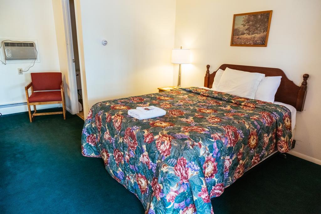 Knights Inn Pulaski