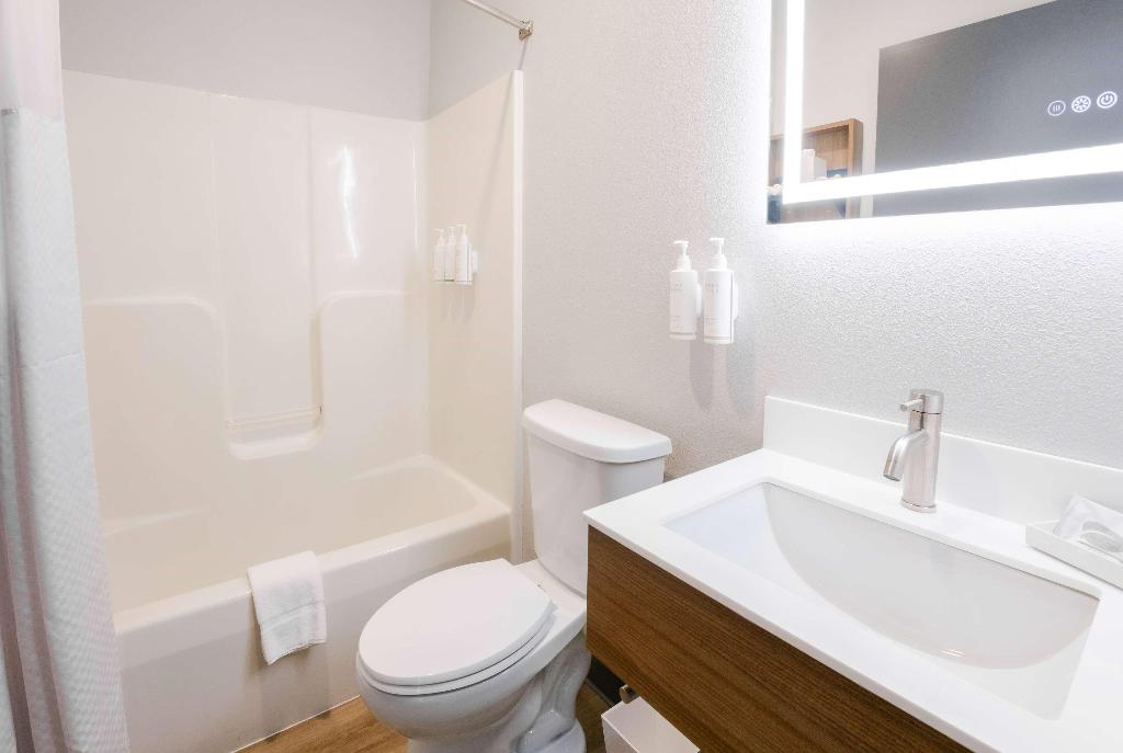 Microtel Inn & Suites By Wyndham Springville