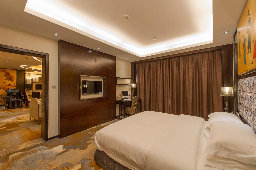 Ming Feng International Hotel
